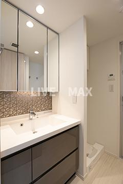 洗面設備　※別部屋参考写真使用