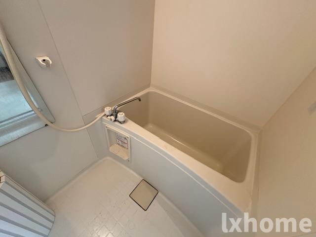 バス・シャワールーム　ゆったり過ごせるお風呂です