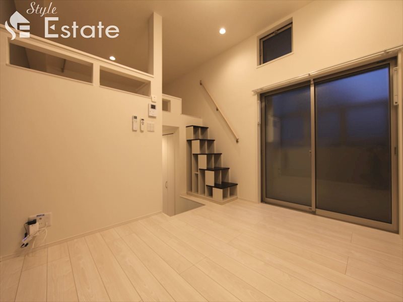 居室・リビング　リビング★エアコン付★クローゼット付