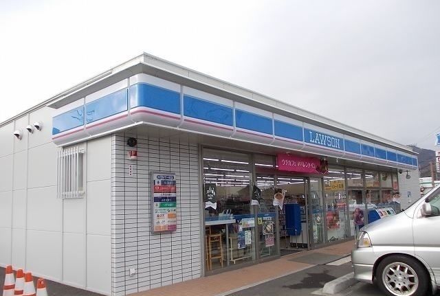 コンビニ　ローソン大井町金子店（コンビニ）まで100m