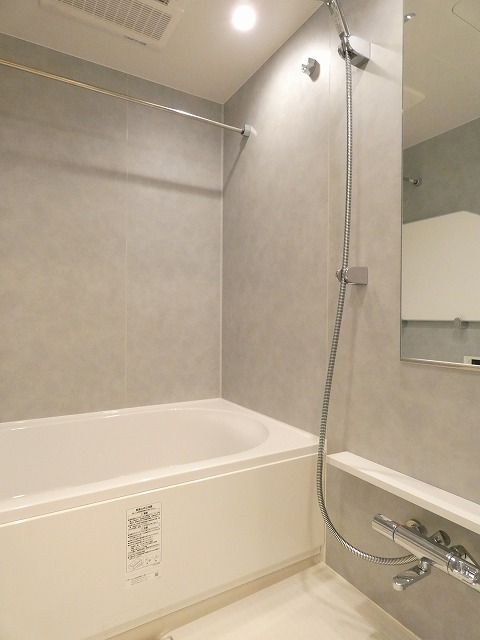 バス・シャワールーム　バス※別部屋参考写真