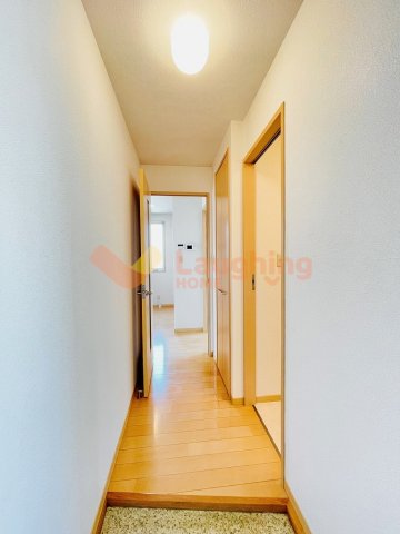 玄関　収納もある玄関です