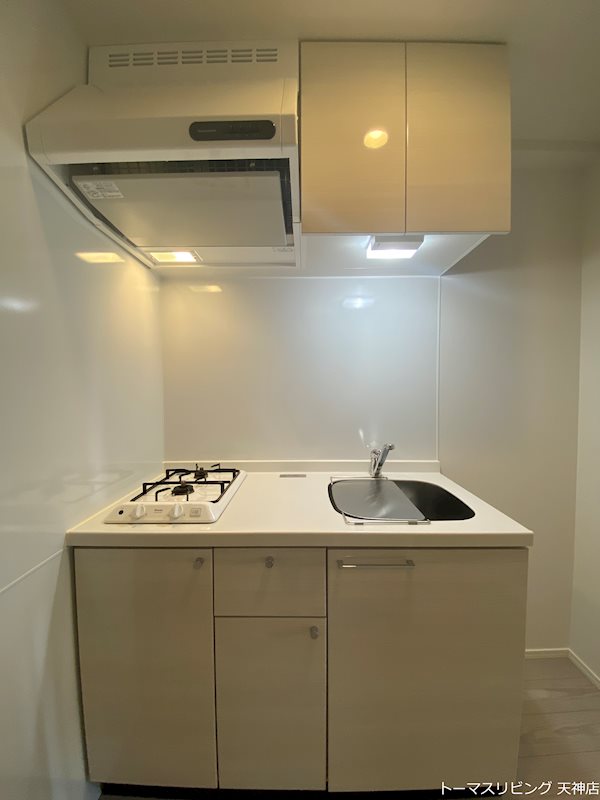 キッチン　※同物件別部屋参考画像