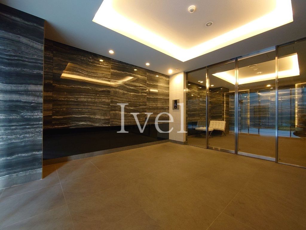 ロビー　エントランス