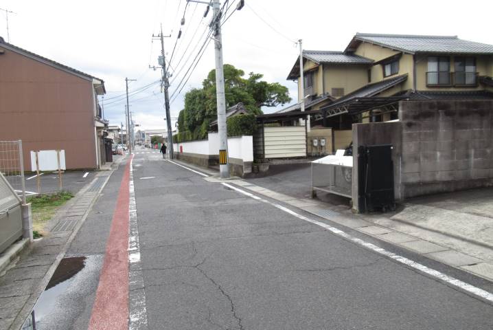 その他　前面道路（その他）まで10m