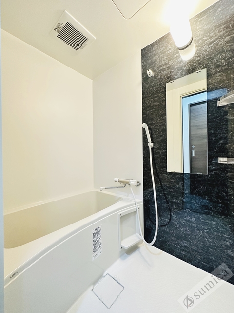 バス・シャワールーム　初めて使えるのが新築の強みだ。。。