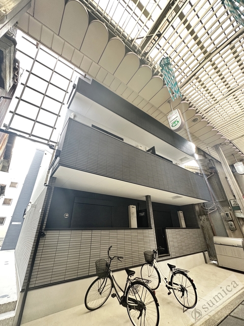 建物外観　平野本町商店街沿いに構えてます＾＾