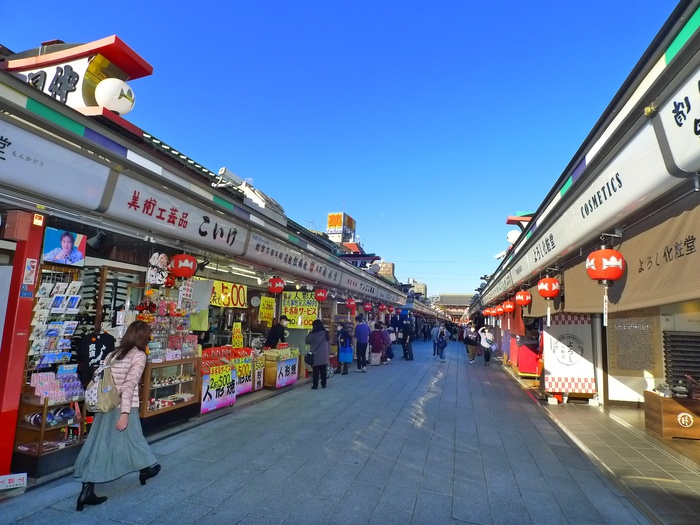 公園　浅草寺　仲見世通り（公園）まで1100m