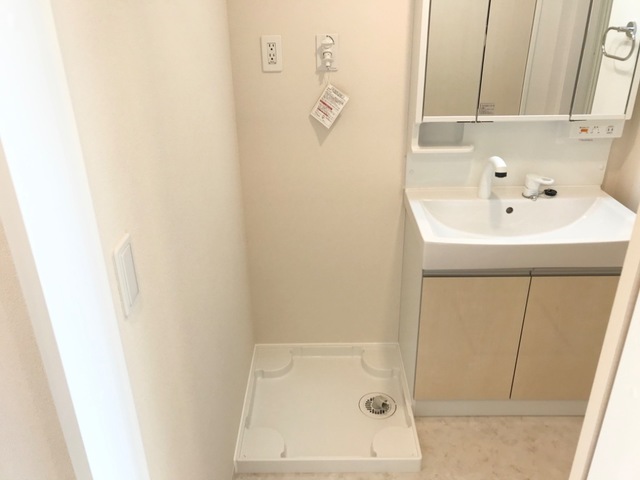 洗面設備　洗濯機置き場