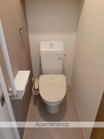 エレガント フェイバー IIのトイレ写真