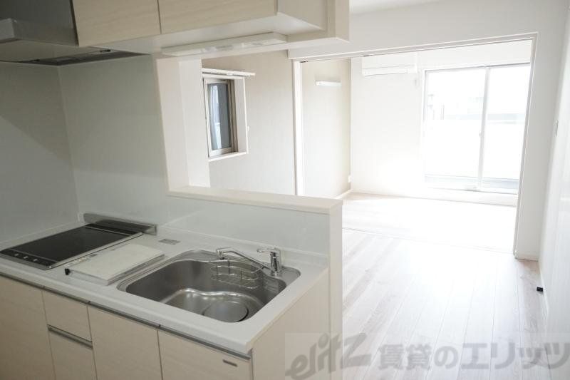 キッチン　キッチン