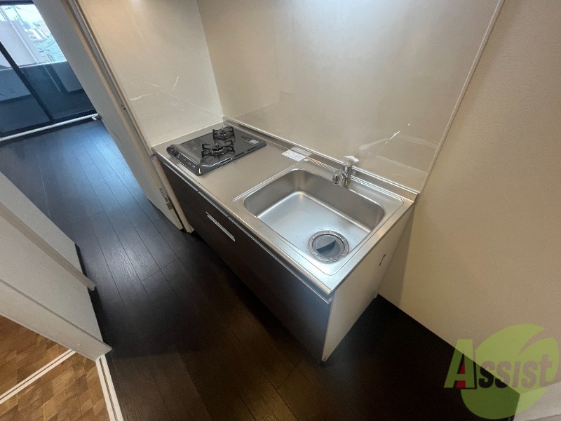 キッチン　同仕様施工物件、ルームカラーがホワイトになります。