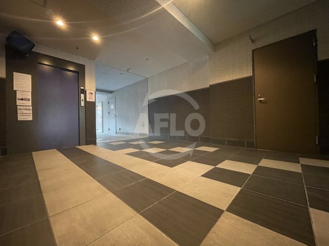 ロビー　ウイングコート阿波座　ロビー