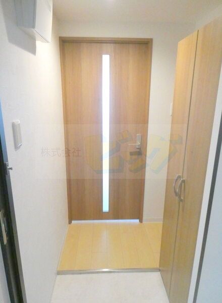 玄関　広々とした玄関です！