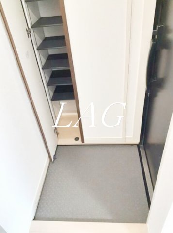 玄関　玄関です。