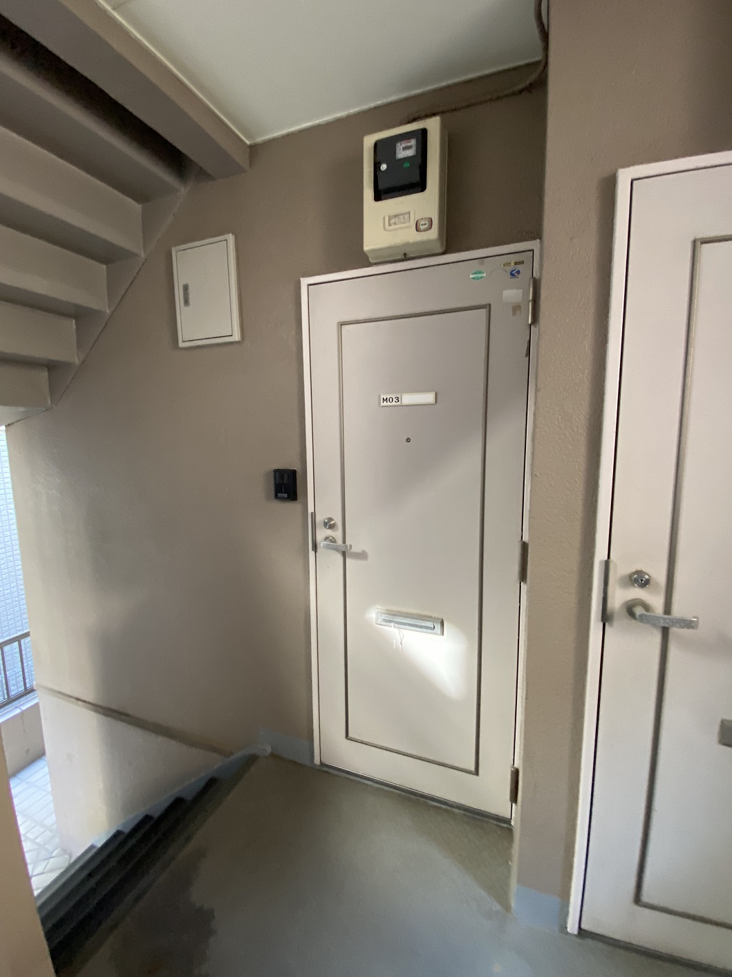 玄関　M03号室　玄関