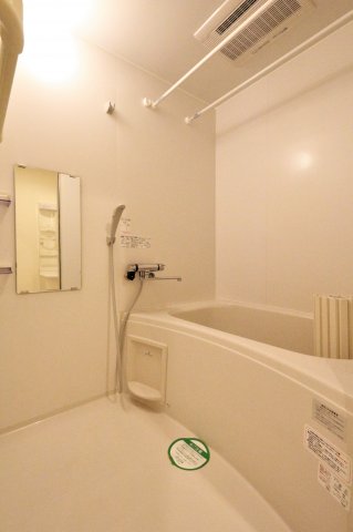 バス・シャワールーム　参考写真（同物件別部屋）