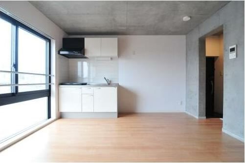 居室・リビング　別号室の参考写真です。