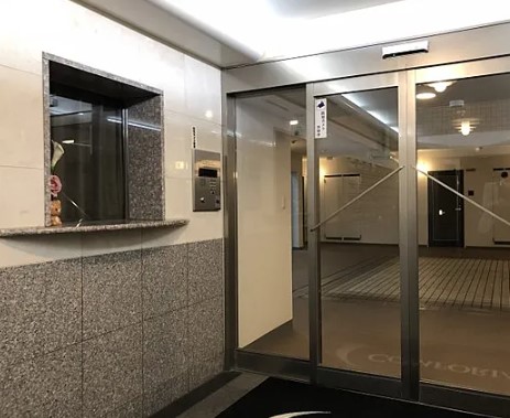 エントランス　エントランス