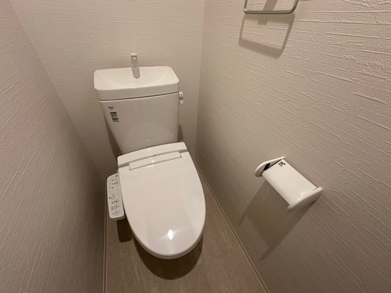 トイレ　※別部屋の写真です