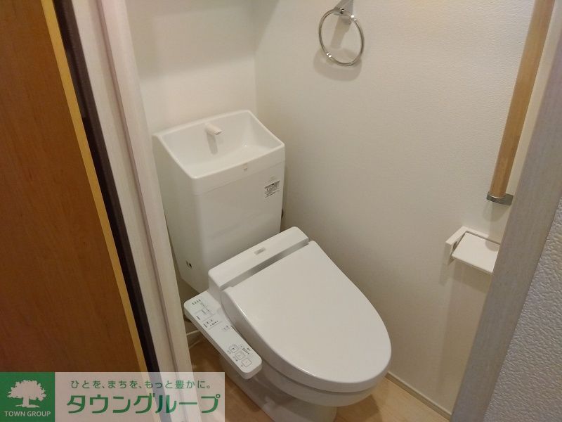 トイレ　温水便座付き♪
