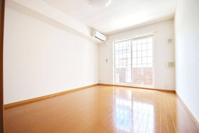 居室・リビング　★お問い合わせはタウンハウジングまで★