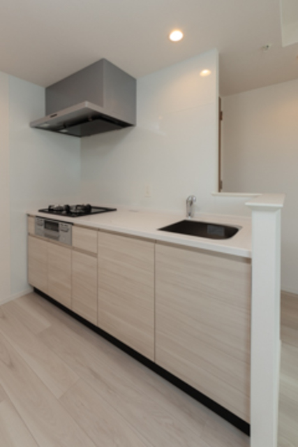 キッチン　※写真は同タイプ住戸です。