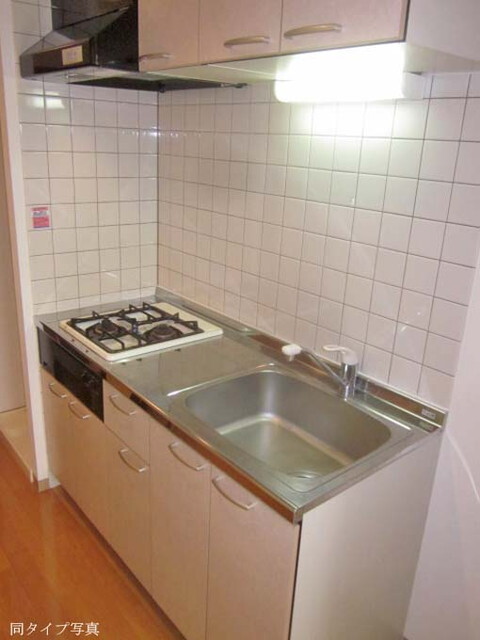 キッチン　同タイプ別部屋の写真です