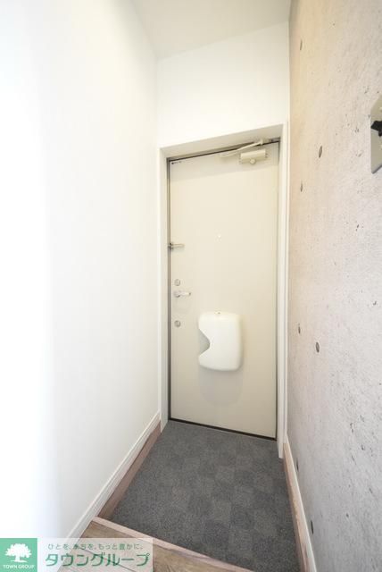 玄関　お問合せはタウンハウジングまで！※現地待合わせ相談可能