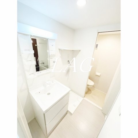 洗面設備　洗面台です。