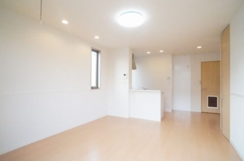 居室・リビング　図面と現状に相違がある場合には現状を優先