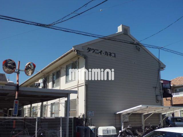 建物外観　２階建てのコーポ