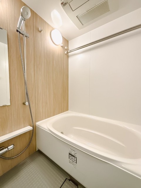 バス・シャワールーム　※写真は同タイプ住戸です。