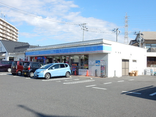 コンビニ　ローソン岡山十日市店（コンビニ）まで388m
