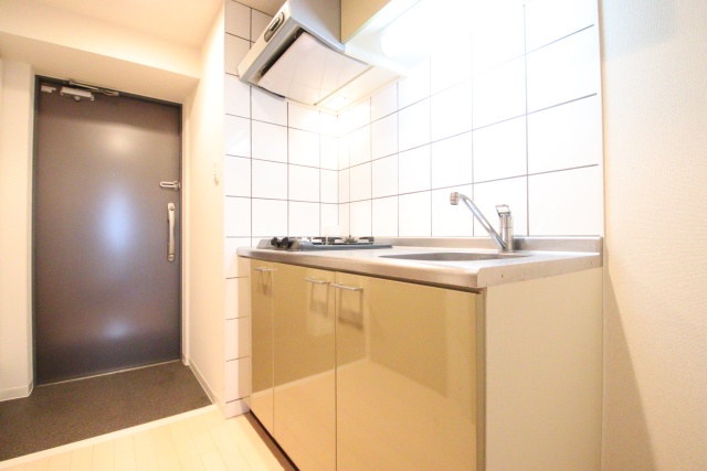 キッチン　※別号室の参考写真です※