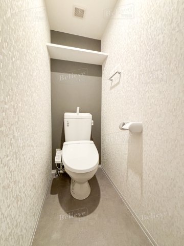 トイレ　嬉しい温水洗浄便座付き★