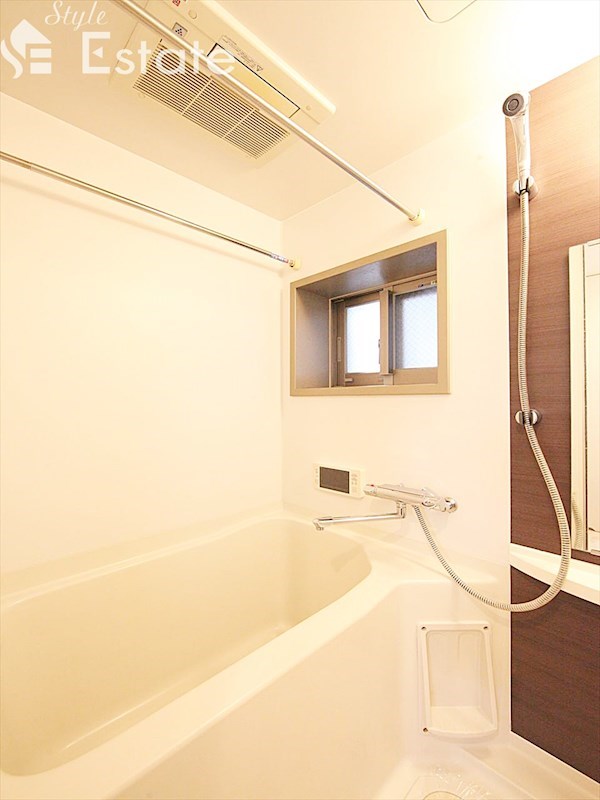 バス・シャワールーム　バスルーム