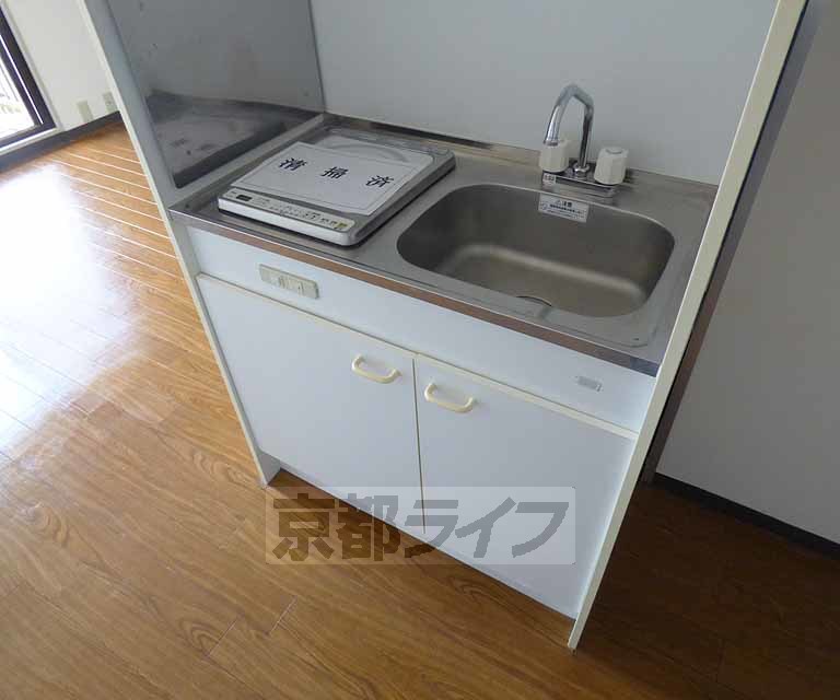 キッチン　キッチンです。