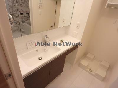 洗面設備　同型モデル