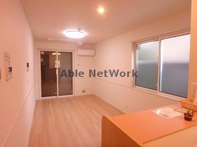 居室・リビング　同型モデル