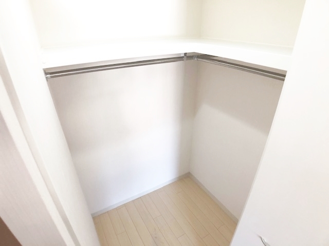 収納　ウォークインクローゼット