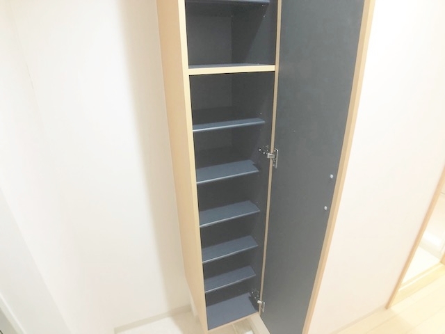 玄関　シューズBOX