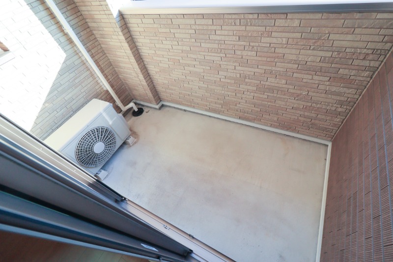 バルコニー　図面と現状に相違がある場合には現状を優先