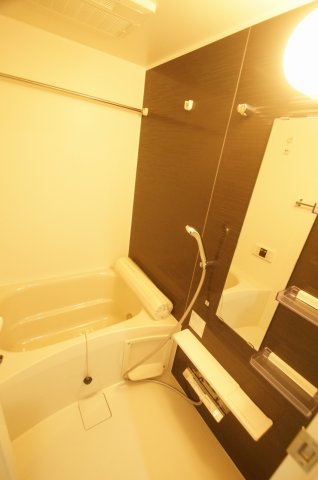 バス・シャワールーム　人気条件の「バス・トイレ別」です。