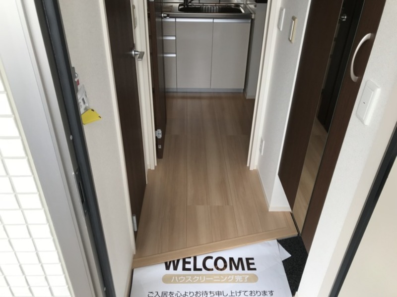 玄関　図面と現状に相違がある場合には現状を優先