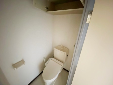 トイレ　シンプルで使いやすいトイレです