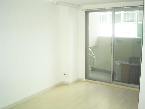 居室・リビング　室内