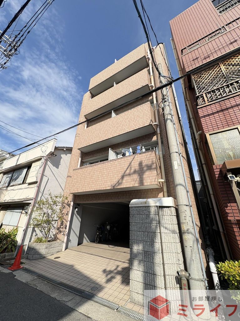 建物外観　落ち着いた雰囲気が魅力の外観