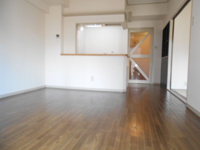 居室・リビング　別のお部屋の写真です。