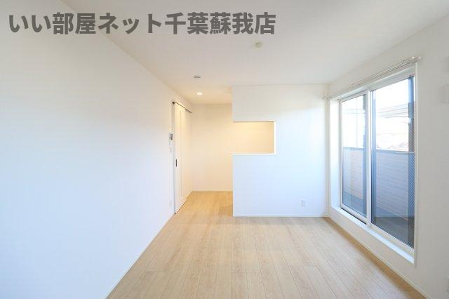 居室・リビング　ゆったり過ごせる居間です